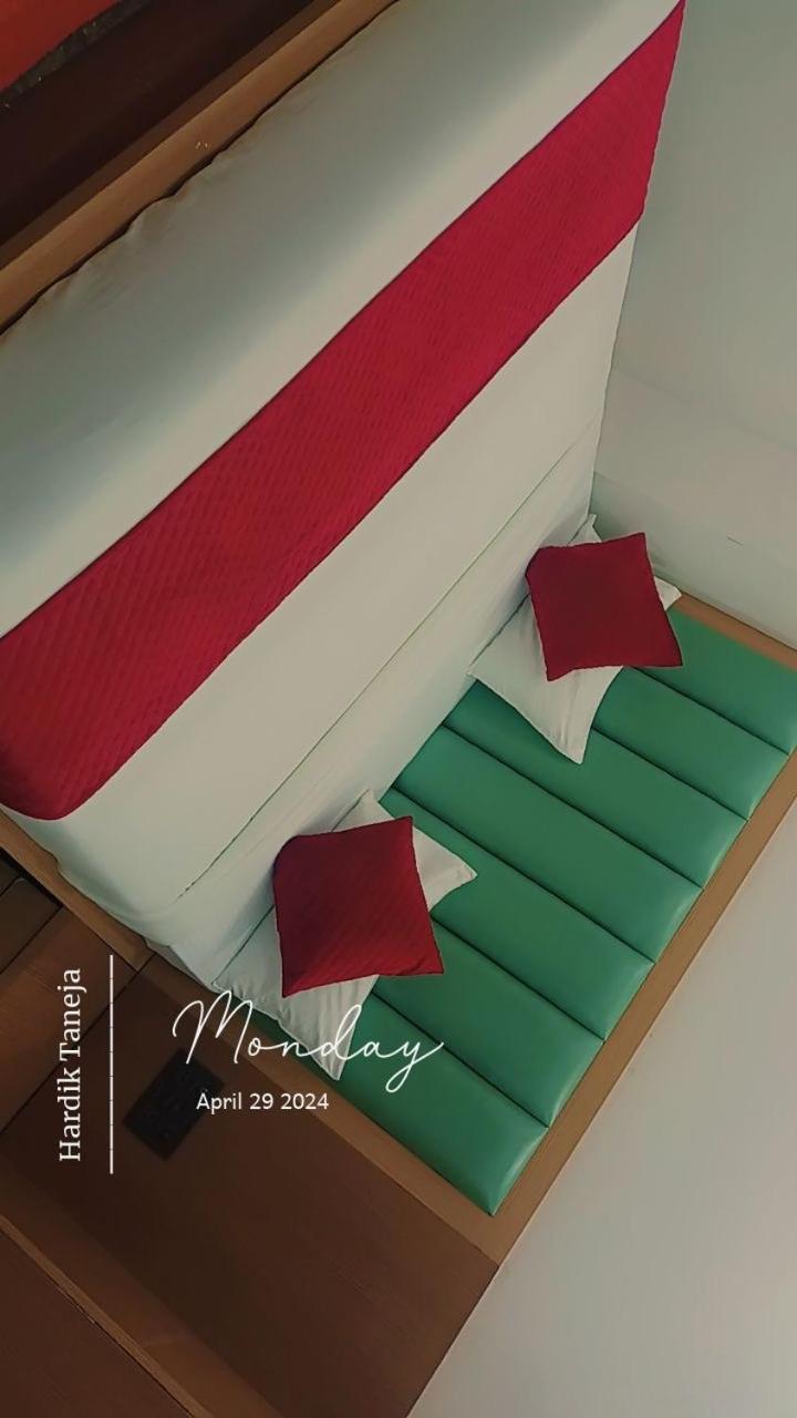 Hotel Whitehouse Ac Family Room Agra  Luaran gambar